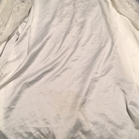 Bridal Robe - Picture 7 of 7